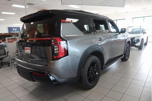 2025 Nissan Armada PRO-4X 4WD