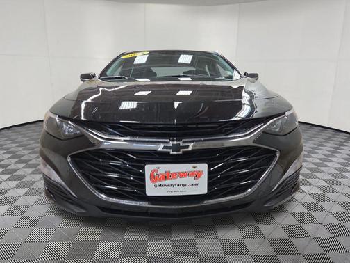 Mosaic Black Metallic 2023 Chevrolet Malibu FWD 1LT