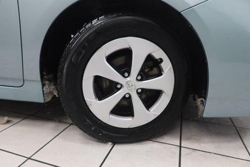 2013 Toyota Prius One