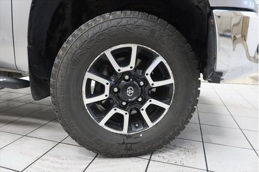 2014 Toyota Tundra SR5