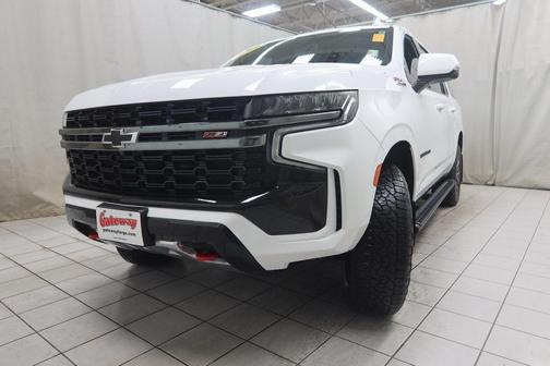 2022 Chevrolet Suburban 4WD Z71