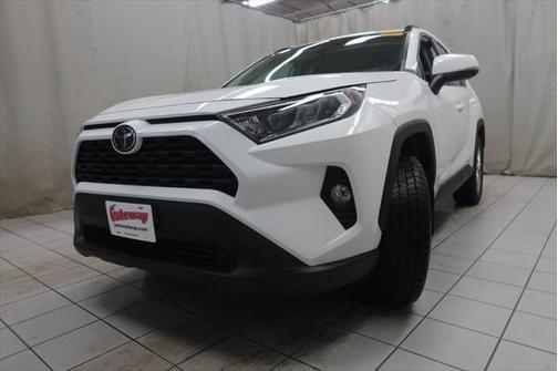 2020 Toyota RAV4 XLE Premium