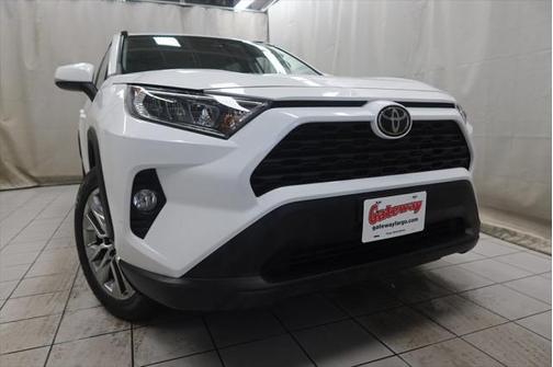 2020 Toyota RAV4 XLE Premium