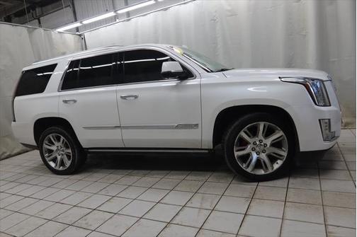 2016 Cadillac Escalade Premium