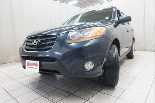 2010 Hyundai SANTA FE SE