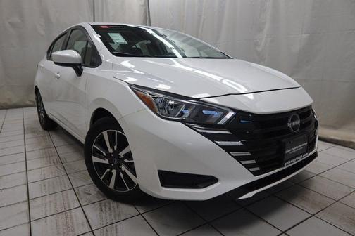 2024 Nissan Versa 1.6 SV