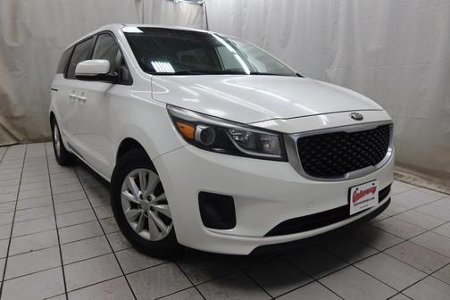 2015 Kia Sedona LX