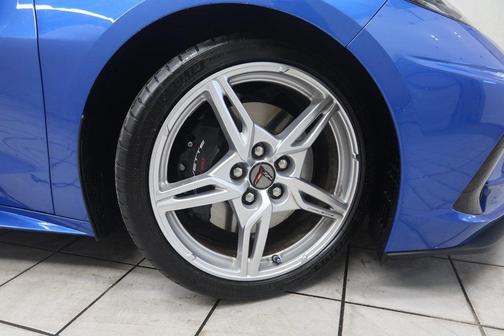 2021 Chevrolet Corvette Stingray w/1LT