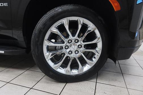 2024 Chevrolet Tahoe 4WD High Country