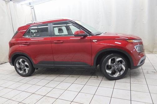 2025 Hyundai VENUE Limited