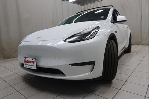 2022 Tesla Model Y Performance Dual Motor All-Wheel Drive