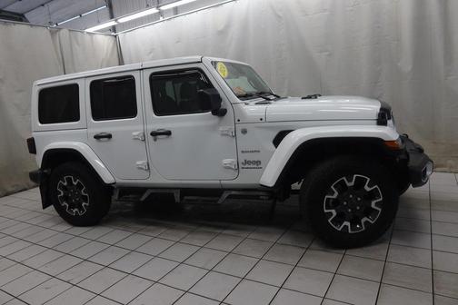 2024 Jeep Wrangler 4-Door Sahara 4x4