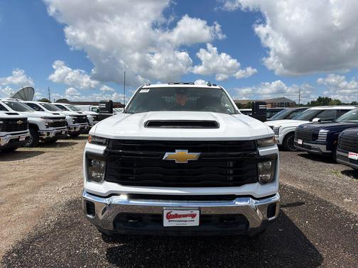 Summit White 2025 Chevrolet Silverado 3500 WT