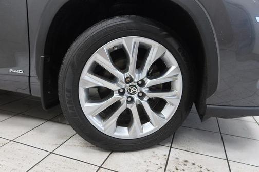 2021 Toyota Highlander Hybrid Limited