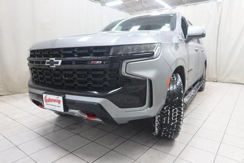 2023 Chevrolet Suburban 4WD Z71