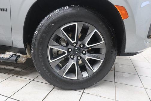 2023 Chevrolet Suburban 4WD Z71