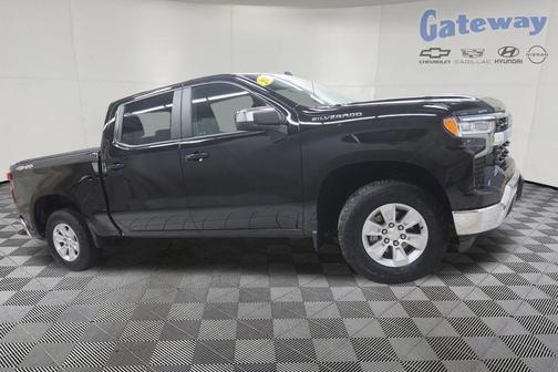 Black 2022 Chevrolet Silverado 1500 LT