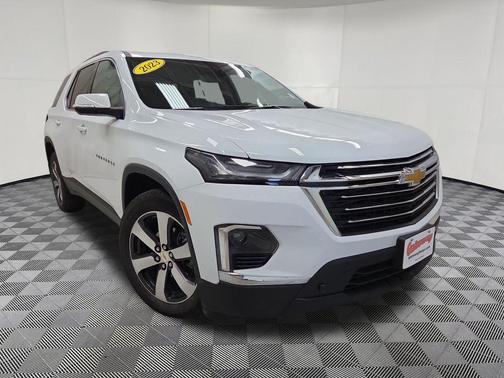 Summit White 2023 Chevrolet Traverse LT Leather
