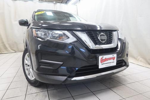 Magnetic Black Pearl 2019 Nissan Rogue SV