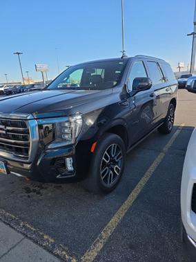 2022 GMC Yukon 4WD AT4