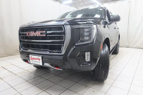 2022 GMC Yukon 4WD AT4