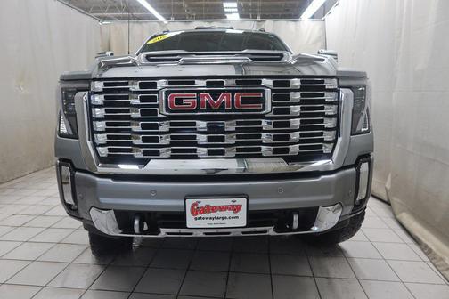 2024 GMC Sierra 2500 Denali