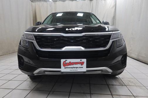 2023 Kia Seltos EX