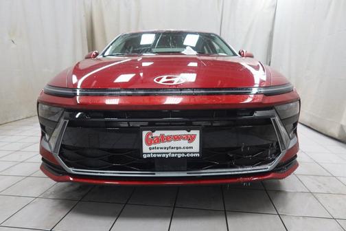 2025 Hyundai SONATA SE