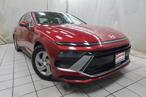 2025 Hyundai SONATA SE