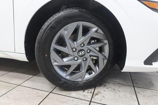 2024 Hyundai ELANTRA HEV Blue