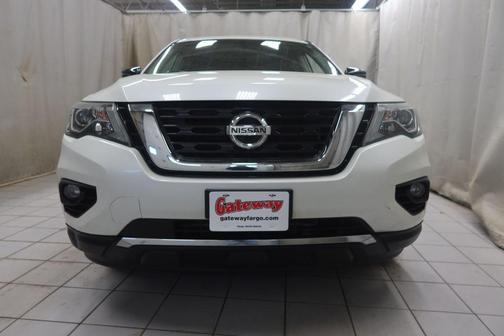 2017 Nissan Pathfinder Platinum