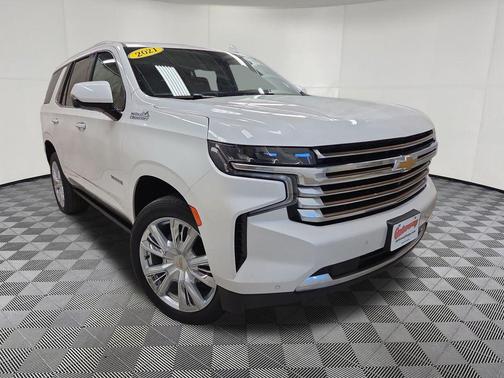Iridescent Pearl Tricoat 2021 Chevrolet Tahoe 4WD High Country