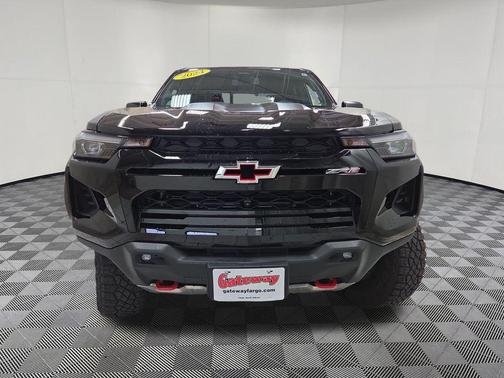 Black 2024 Chevrolet Colorado ZR2