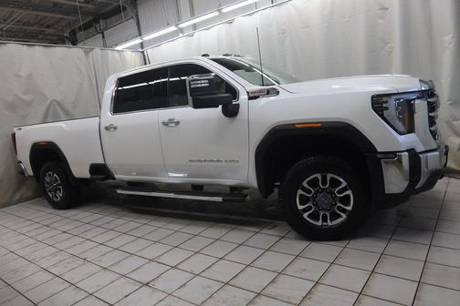 2024 GMC Sierra 3500 SLT