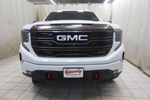 Summit White 2023 GMC Sierra 1500 AT4X