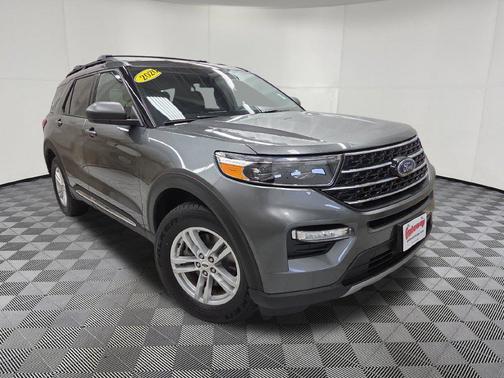 Magnetic Metallic 2020 Ford Explorer XLT
