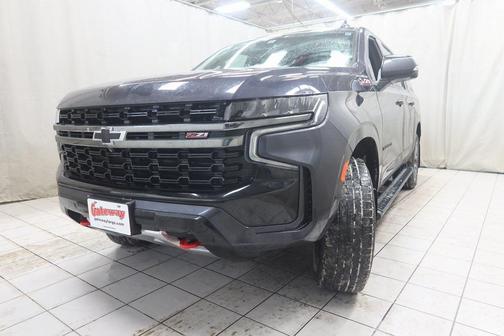 2022 Chevrolet Suburban 4WD Z71