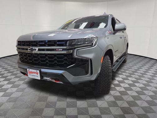 Satin Steel Metallic 2022 Chevrolet Suburban 4WD Z71