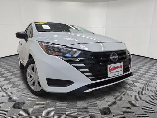 Fresh Powder 2025 Nissan Versa 1.6 S