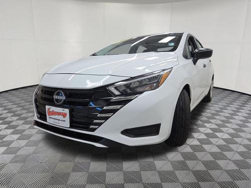 Fresh Powder 2025 Nissan Versa 1.6 S