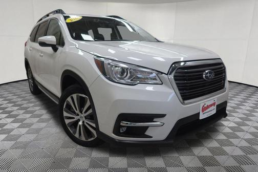 Crystal White Pearl 2020 Subaru Ascent Limited 8-Passenger
