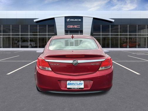 2012 Buick Regal Premium 1
