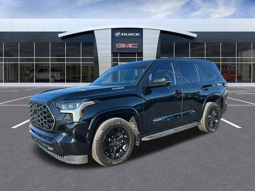 2024 Toyota Sequoia SR5