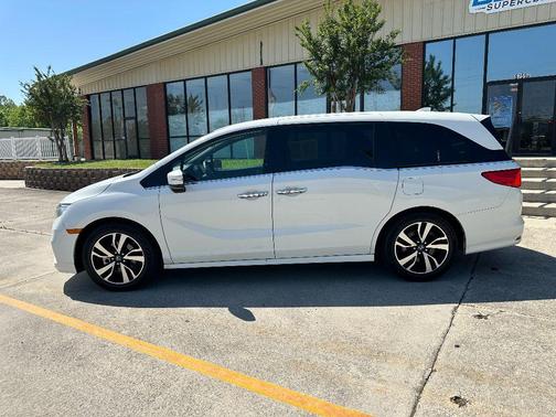 2018 Honda Odyssey Elite