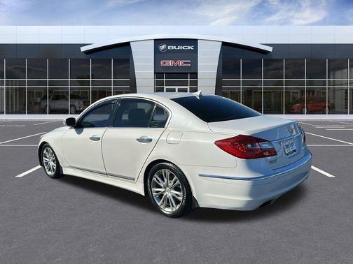 2012 Hyundai Genesis 4.6