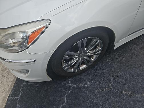 2012 Hyundai Genesis 4.6