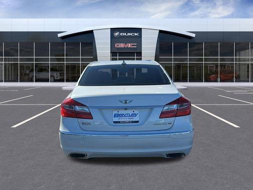 2012 Hyundai Genesis 4.6