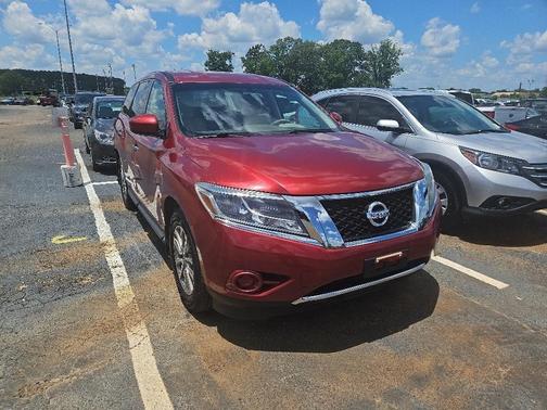 2015 Nissan Pathfinder S
