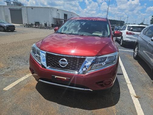 2015 Nissan Pathfinder S