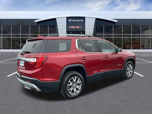 2020 GMC Acadia SLT
